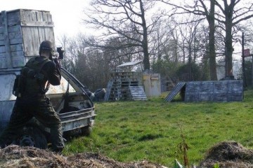 Comment opter pour la bonne stratégie de jeu lorsque l’on débute au paintball ?